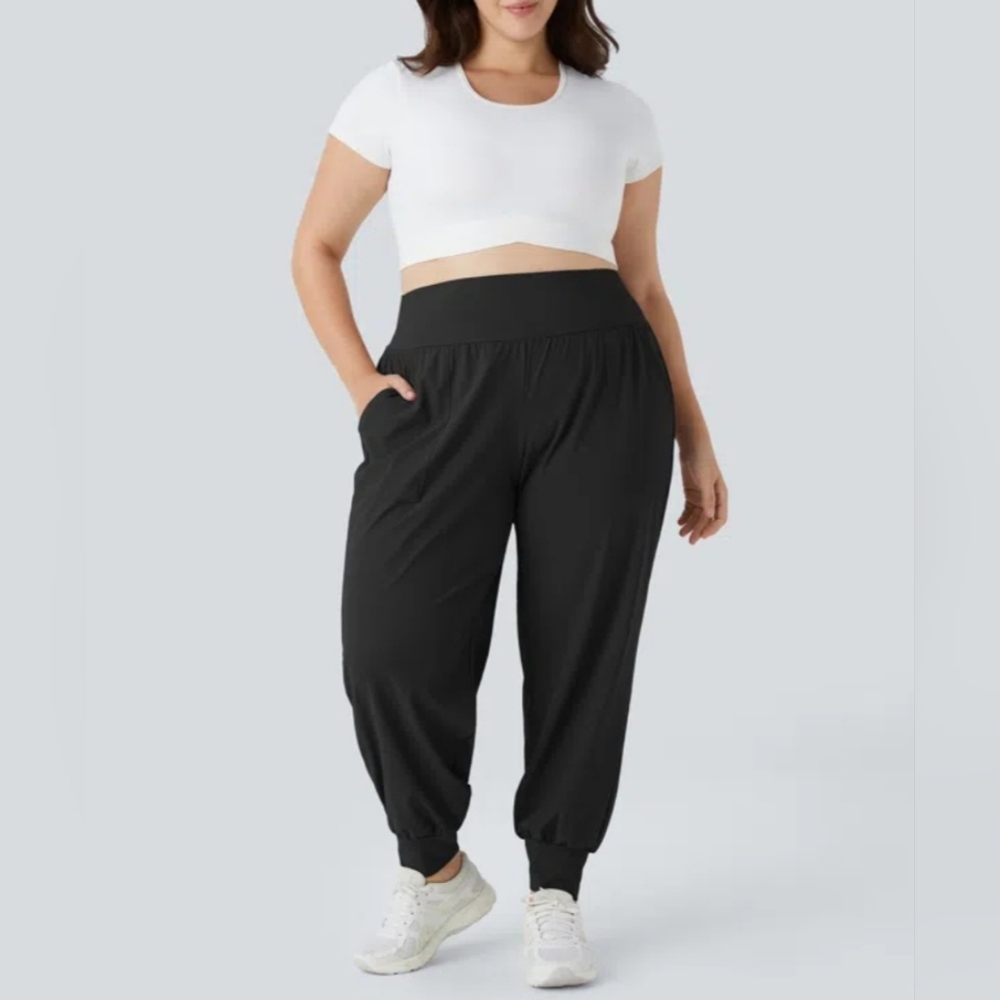 HALARA Black High-Waist Jogger Track Pants